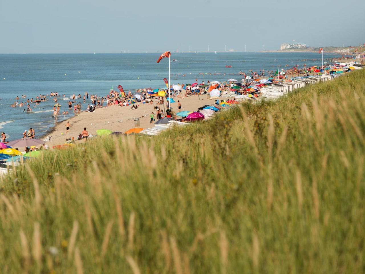 Holiday Home Noordzeepark Zeewind Бреден Экстерьер фото